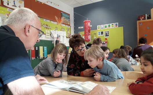 Voorlees-en spelnammiddag