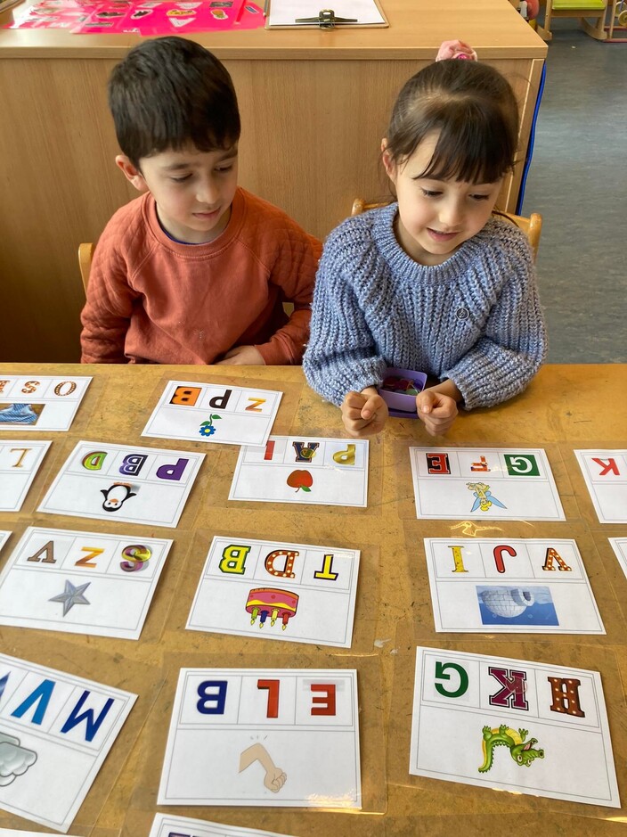 Spelend leren : letters/klanken herkennen