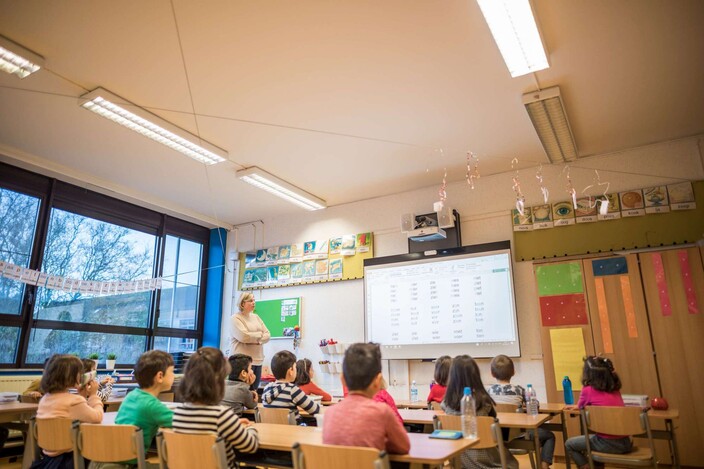 les lezen in het eerste leerjaar