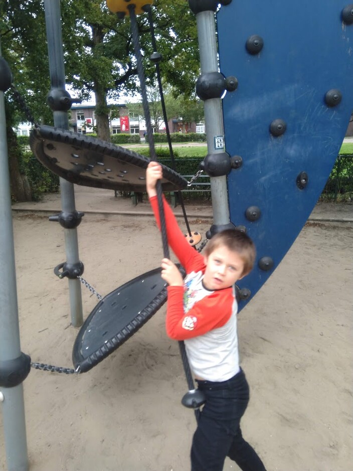 Spelen in het park